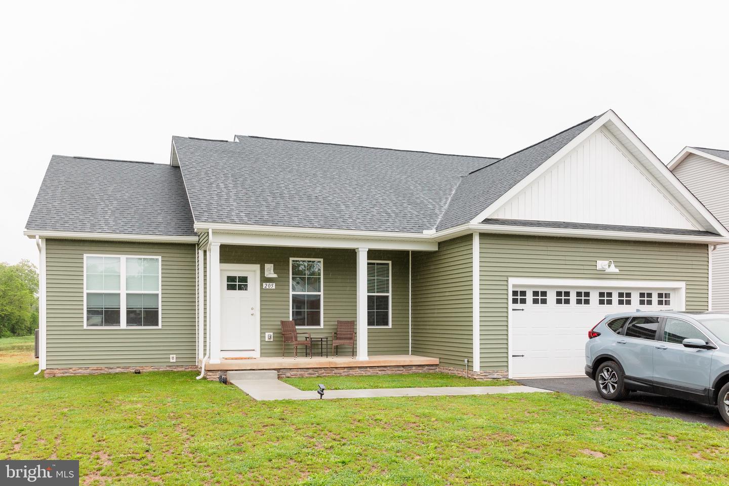 Listing image 3