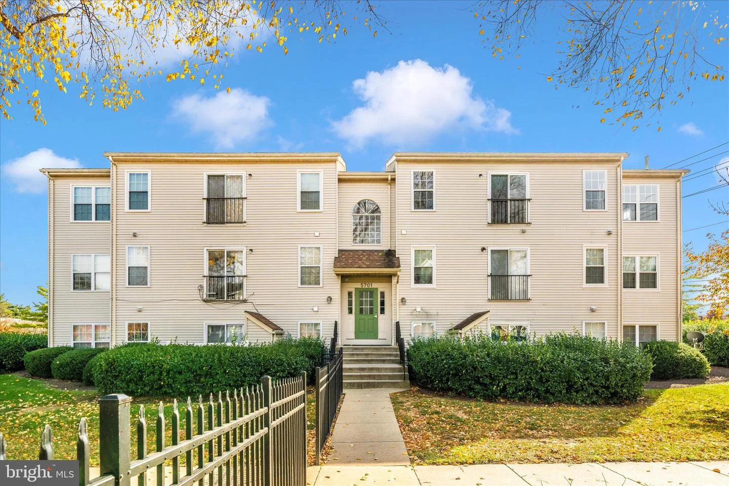 5701 Lavender Plaza Unit J