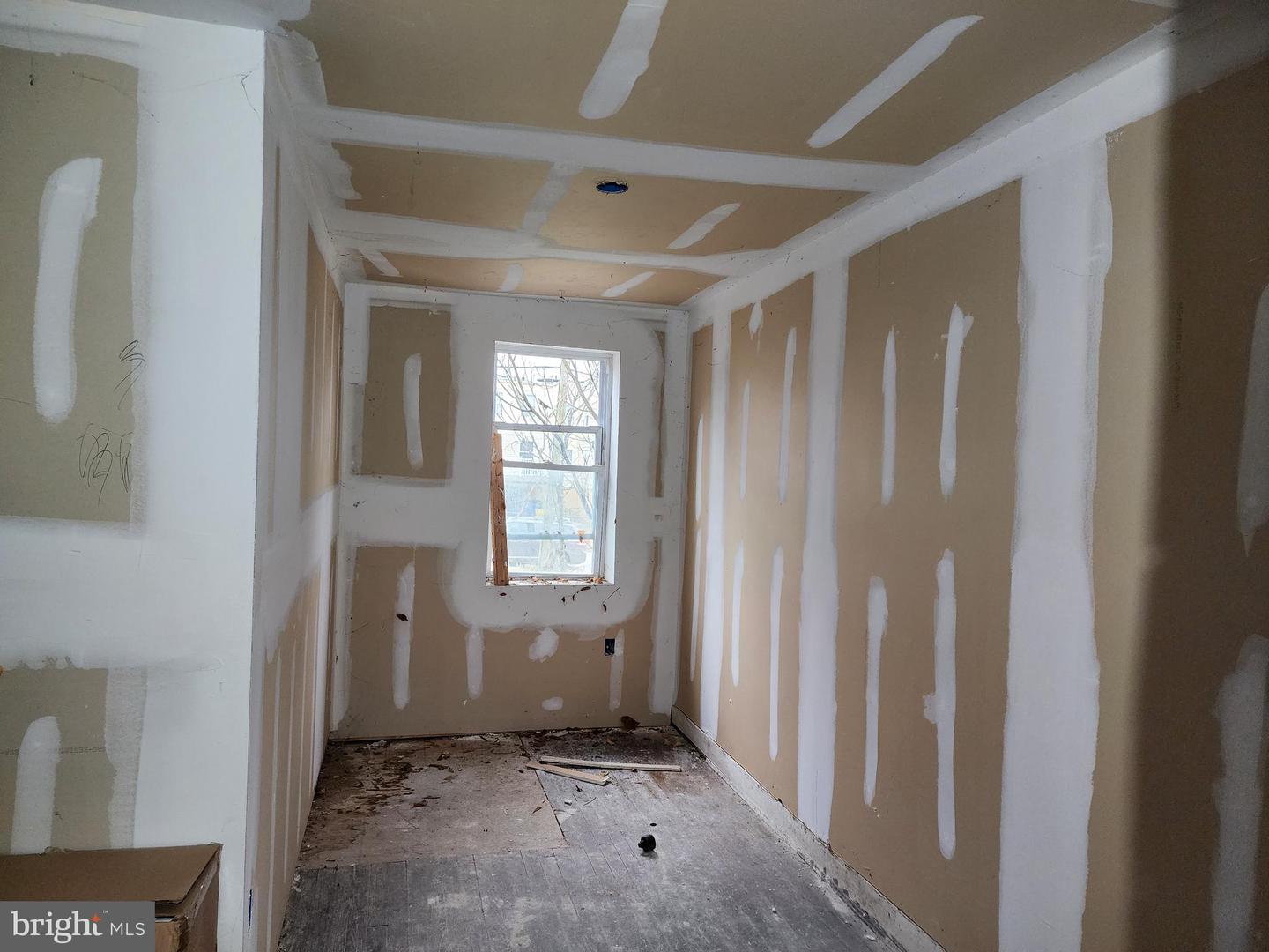 Photo 11 of 11 of 2918 Westwood Ave townhome
