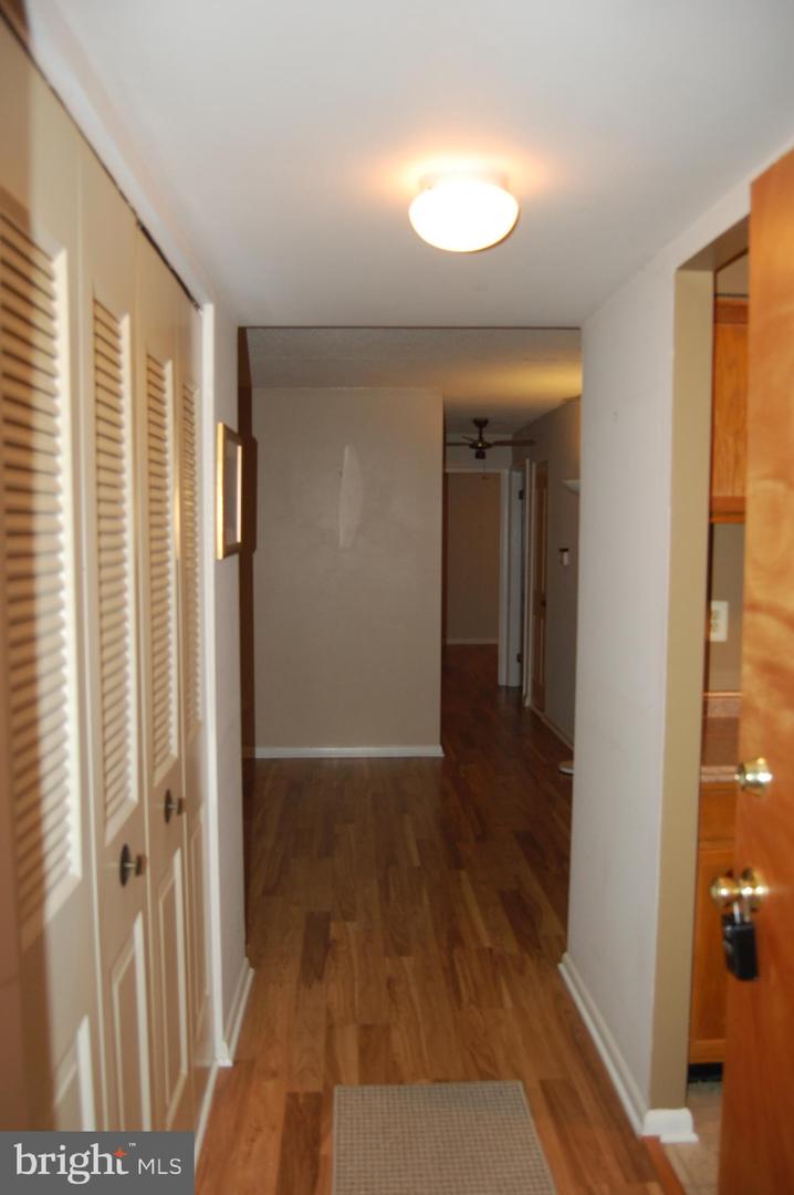 Photo 2 of 18 of 3215 Valley Dr condo