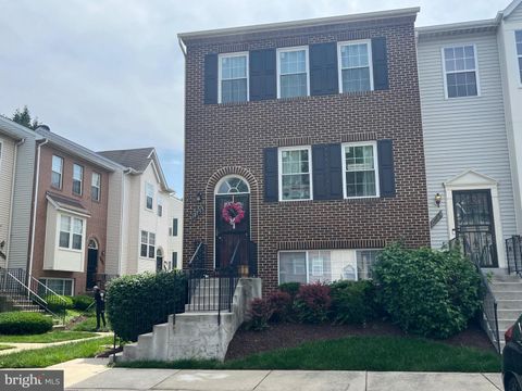 Townhouse in Suitland MD 3733 Wilkinson DRIVE.jpg