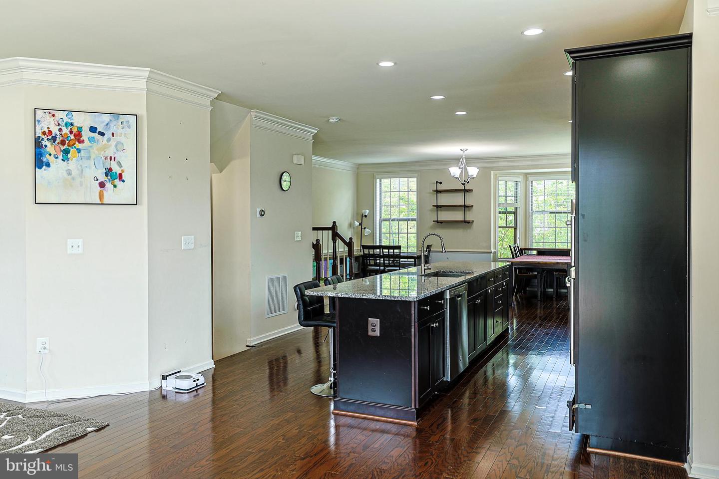 Photo 23 of 63 of 22573 Norwalk Sq townhome