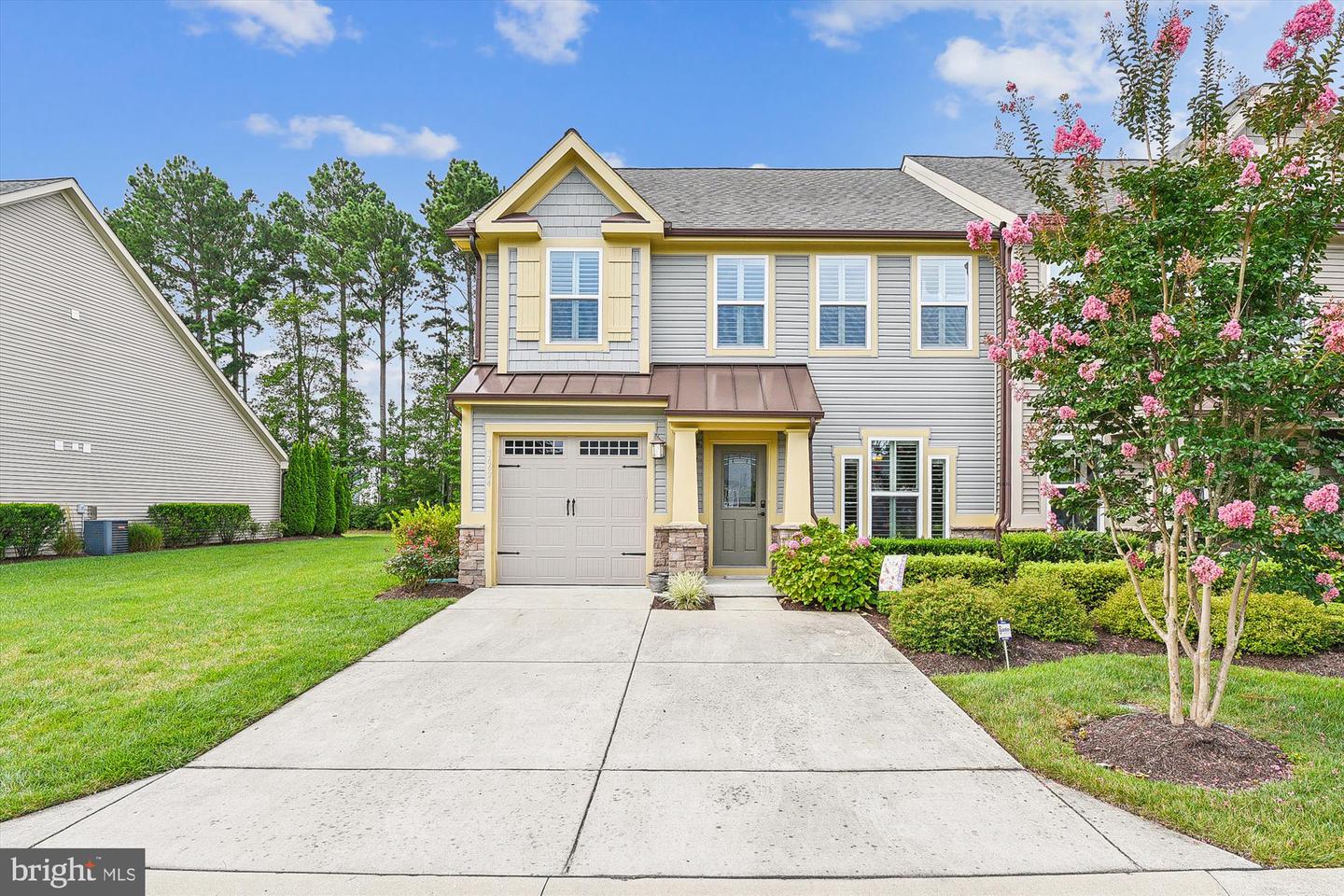 View Frankford, DE 19945 townhome