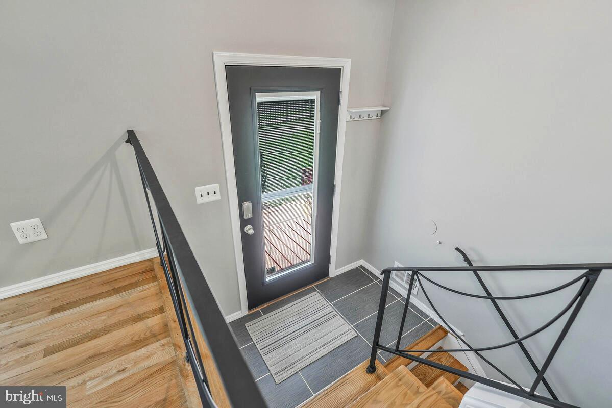 Photo 6 of 45 of 5641 Helmont Dr house
