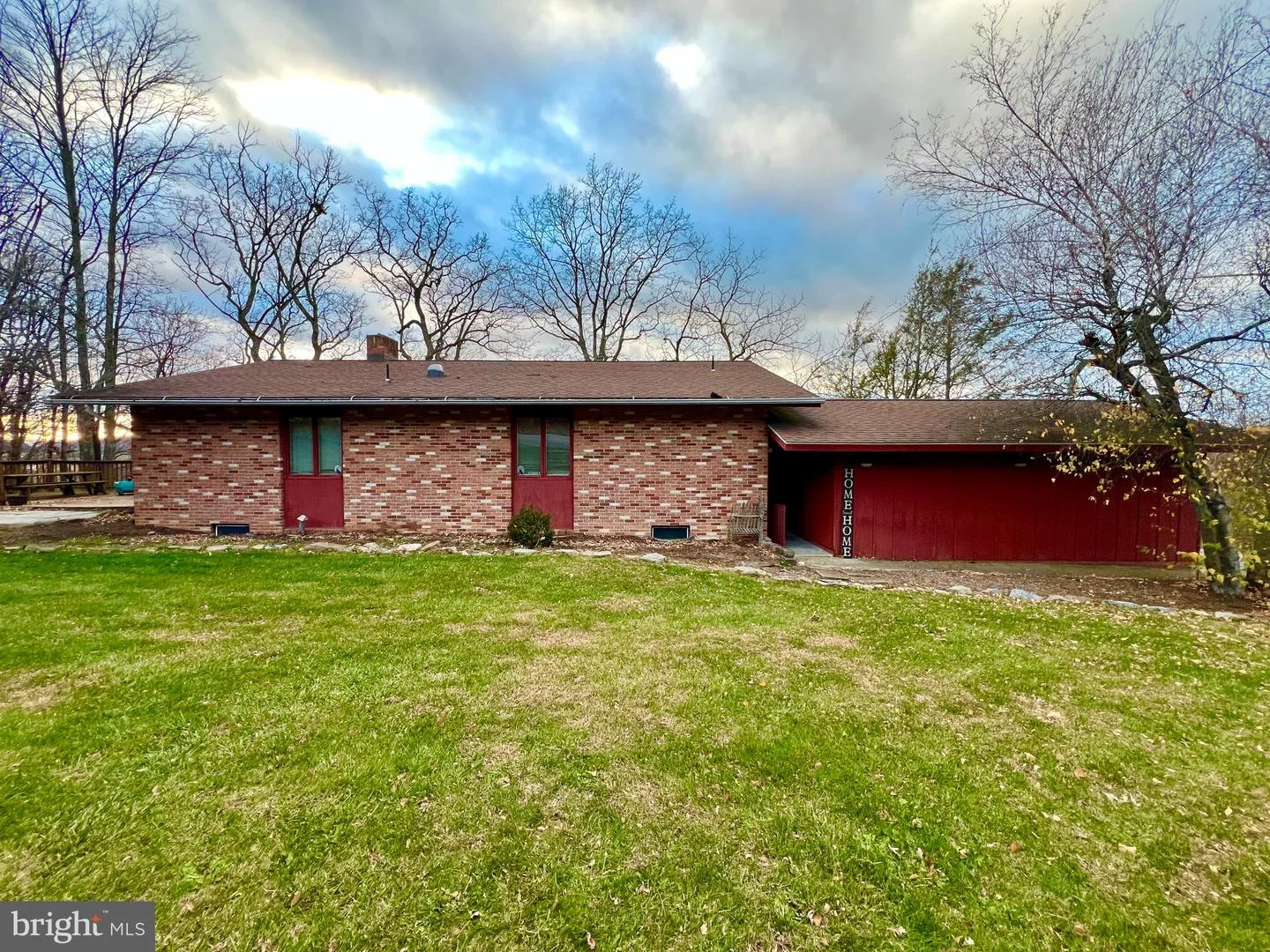 1981 Cove Mountain Road Rd