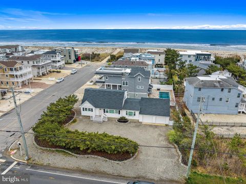 A home in Harvey Cedars