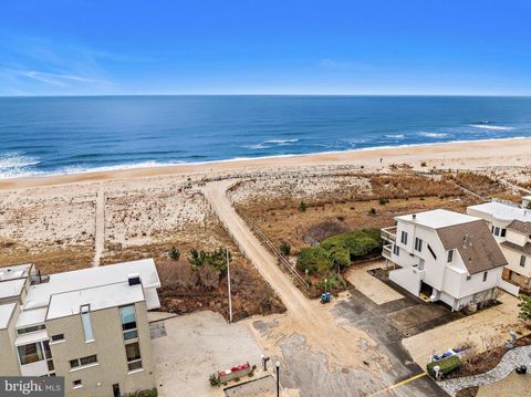 A home in Harvey Cedars