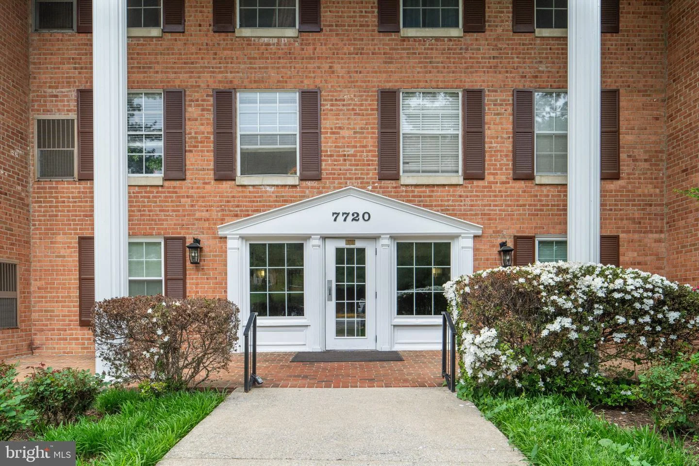 7720 Tremayne Place Unit 111
