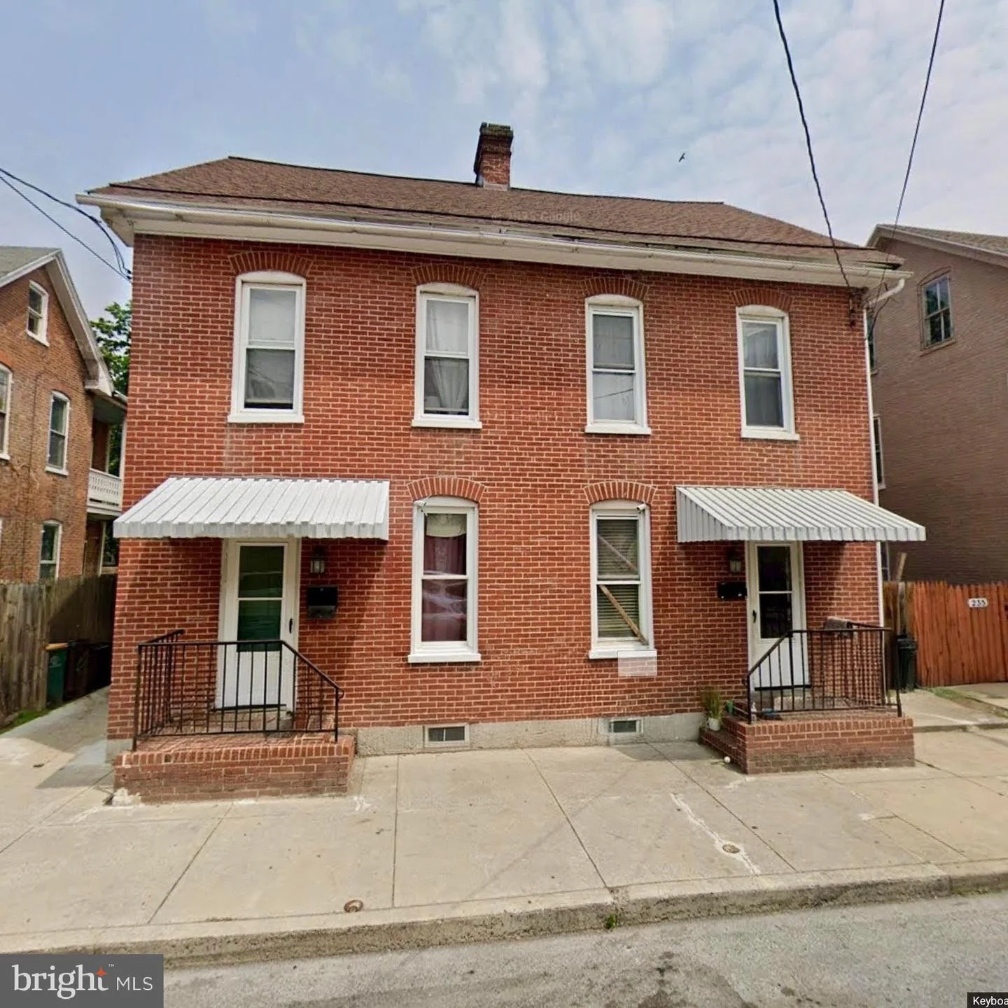 227-231 E Washington Street St