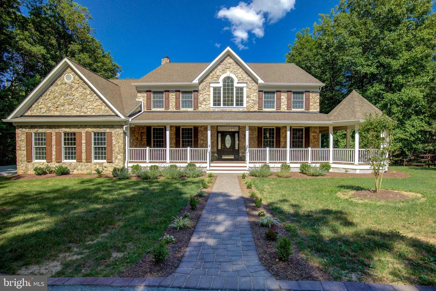 813 Blacks Hill Road