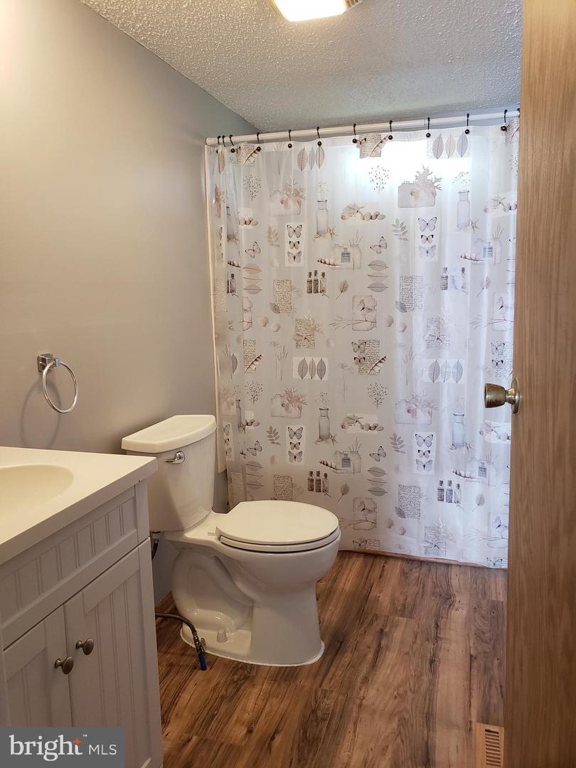 Photo 9 of 12 of 134 Ghaner Dr mobile home