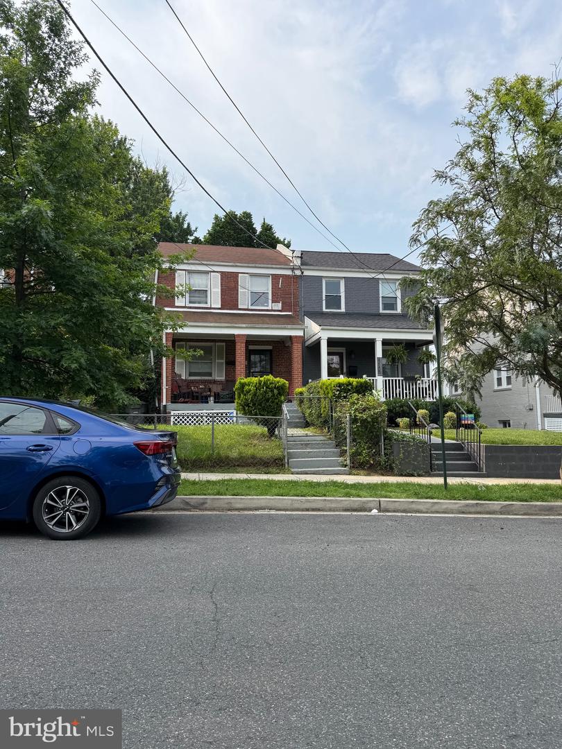 1109 Congress St SE