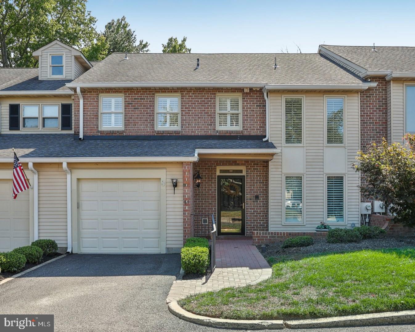 View Yardley, PA 19067 townhome