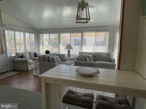 Manufactured Home in Woodbine NJ 165 Fremont Ave Ave 8.jpg