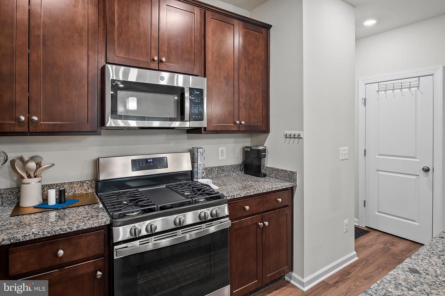 Photo 12 of 29 of 9608 Block St #307 townhome
