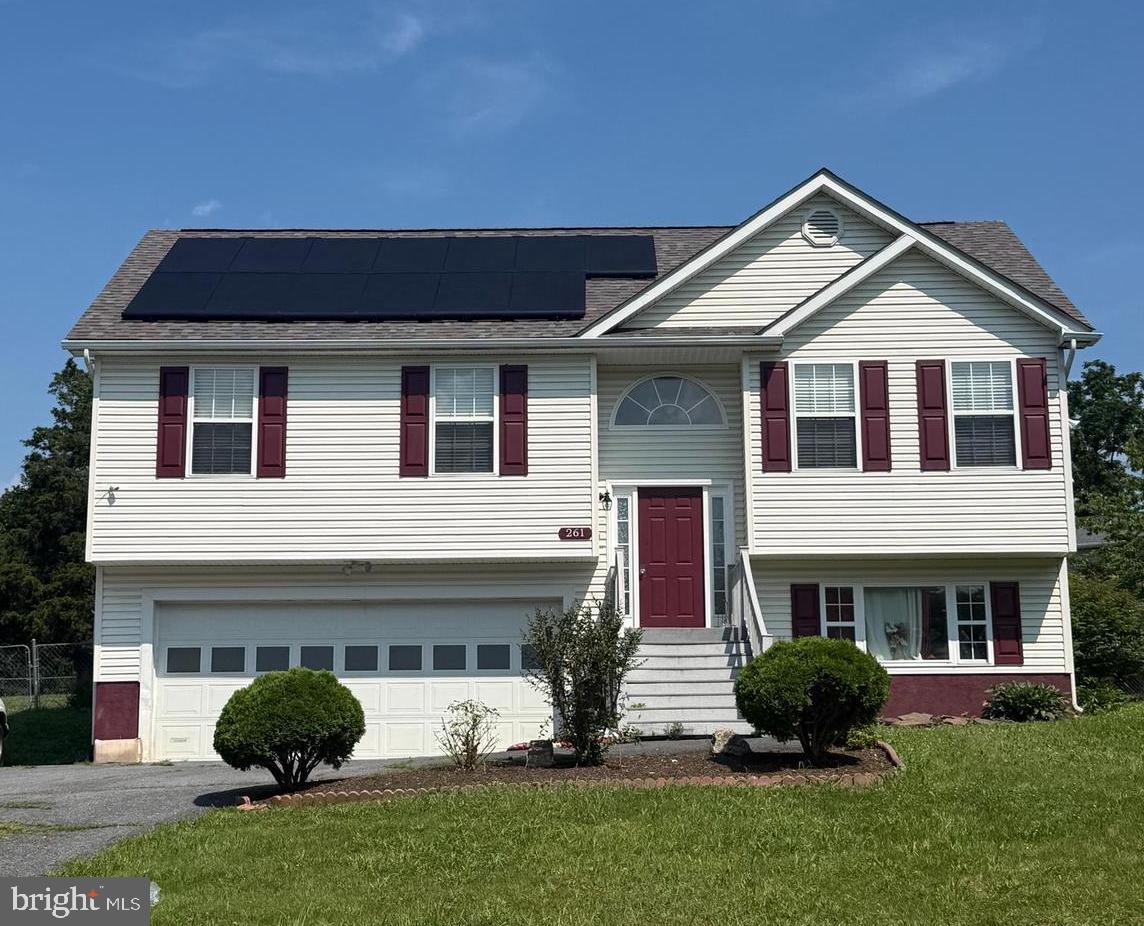 261 Baer Oak Drive, Maurertown, VA, 22644
