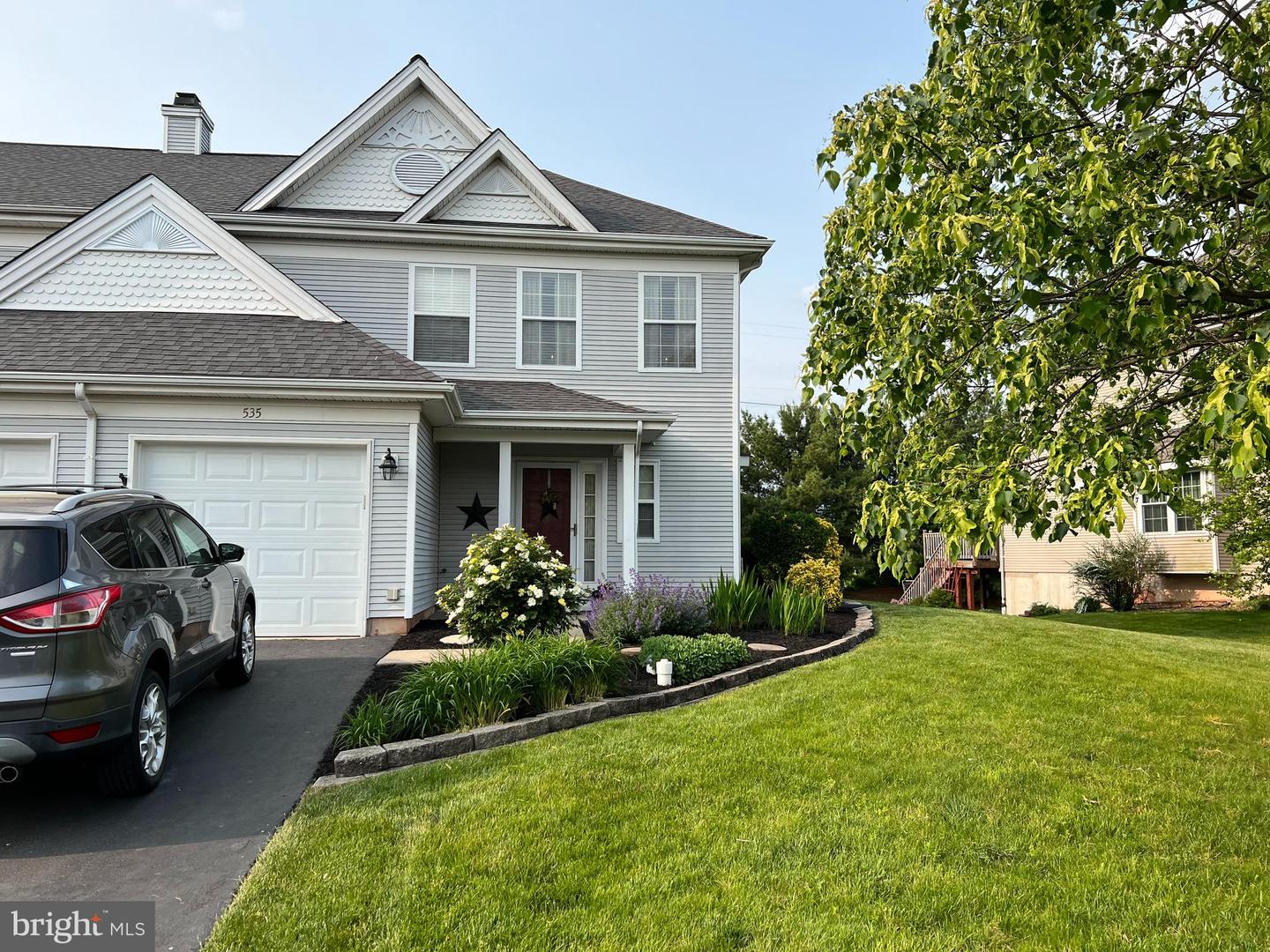 Photo 1 of 18 of 535 Musket Ct townhome