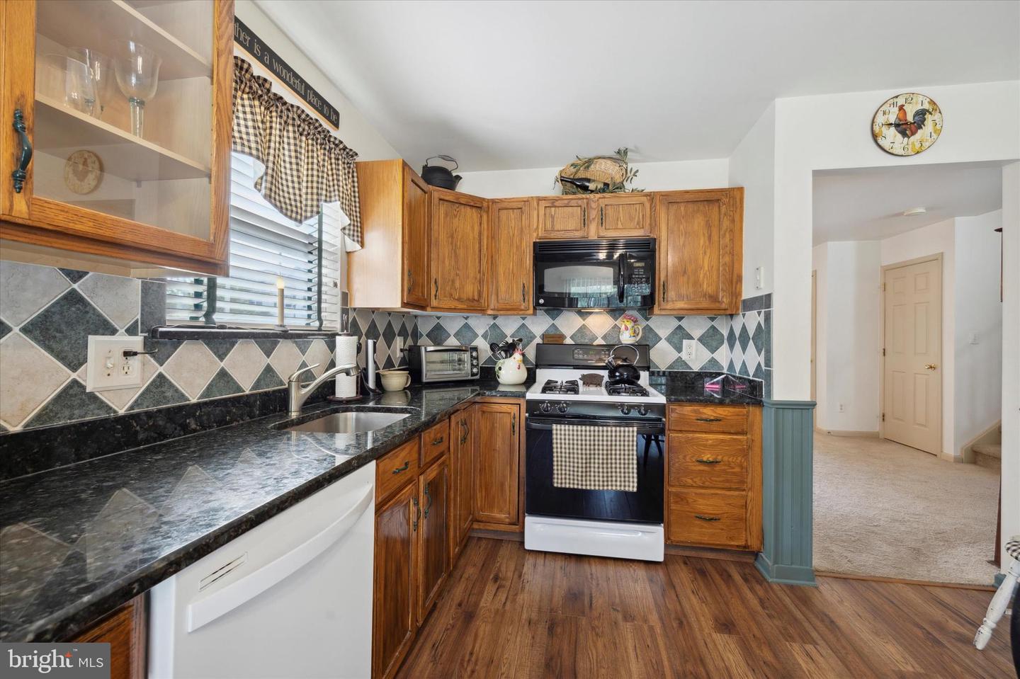 Photo 5 of 18 of 535 Musket Ct townhome