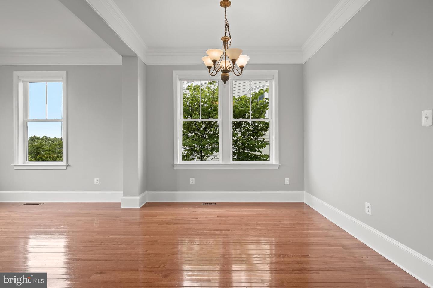 Photo 9 of 55 of 7901 Maple Lawn Blvd townhome