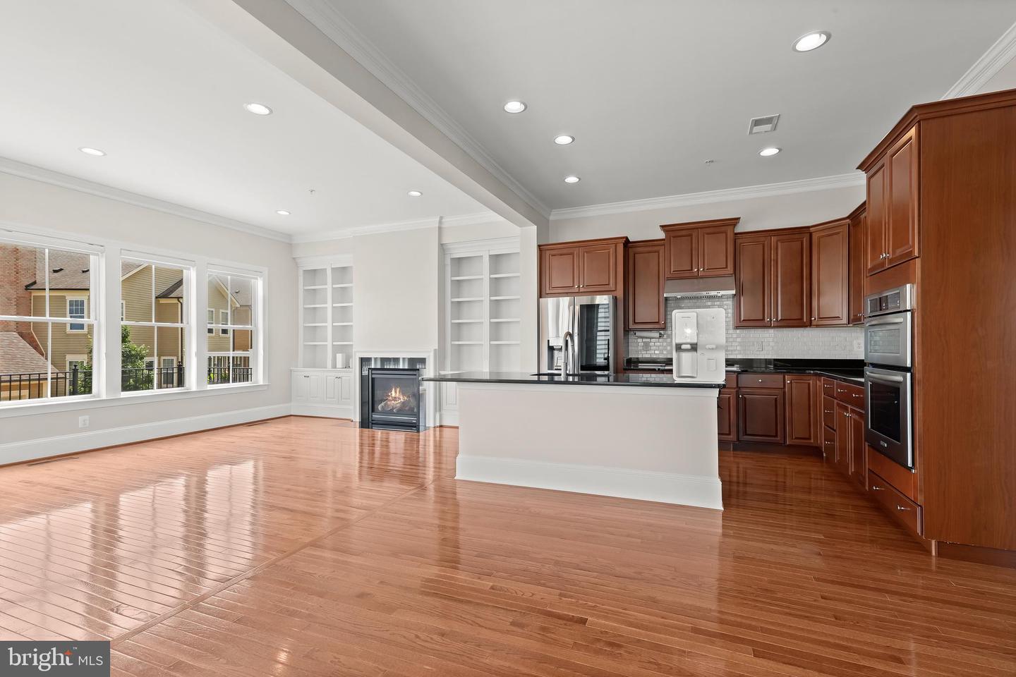 Photo 11 of 55 of 7901 Maple Lawn Blvd townhome
