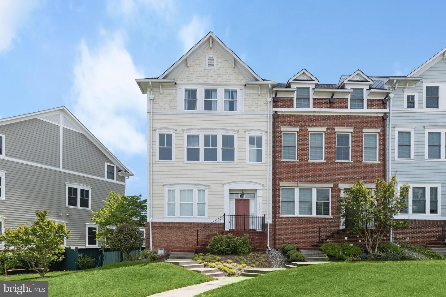 Photo 1 of 55 of 7901 Maple Lawn Blvd townhome