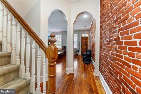 Townhouse in Wilmington DE 1814 Scott STREET 6.jpg