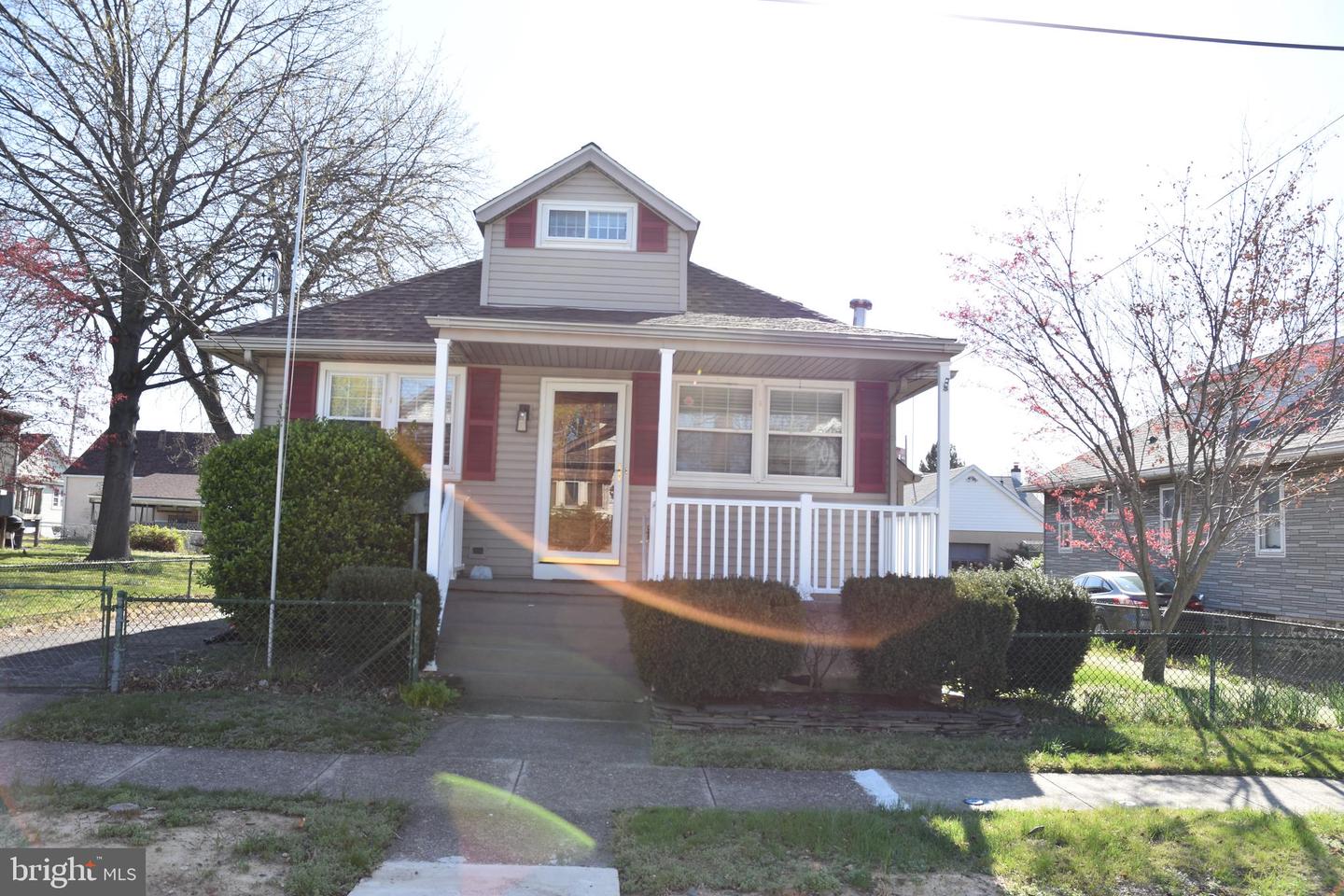 Listing image 2