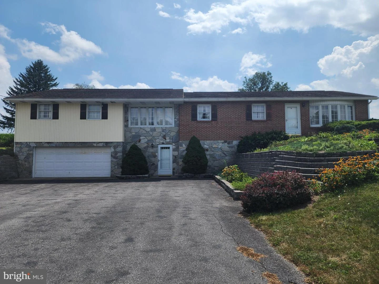 3290 Shermans Valley Road