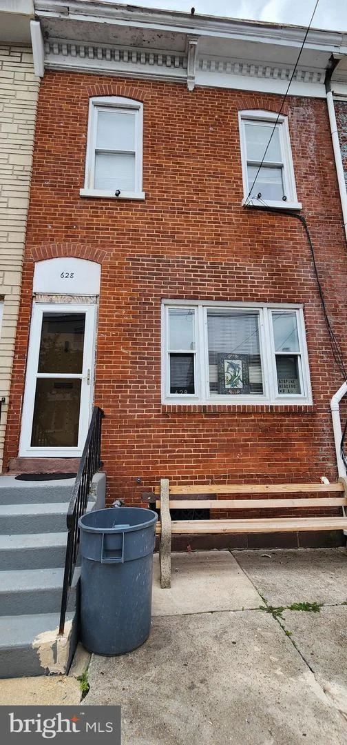 628 Pine Street