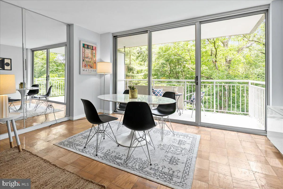3001 Veazey Terrace NW Unit 322