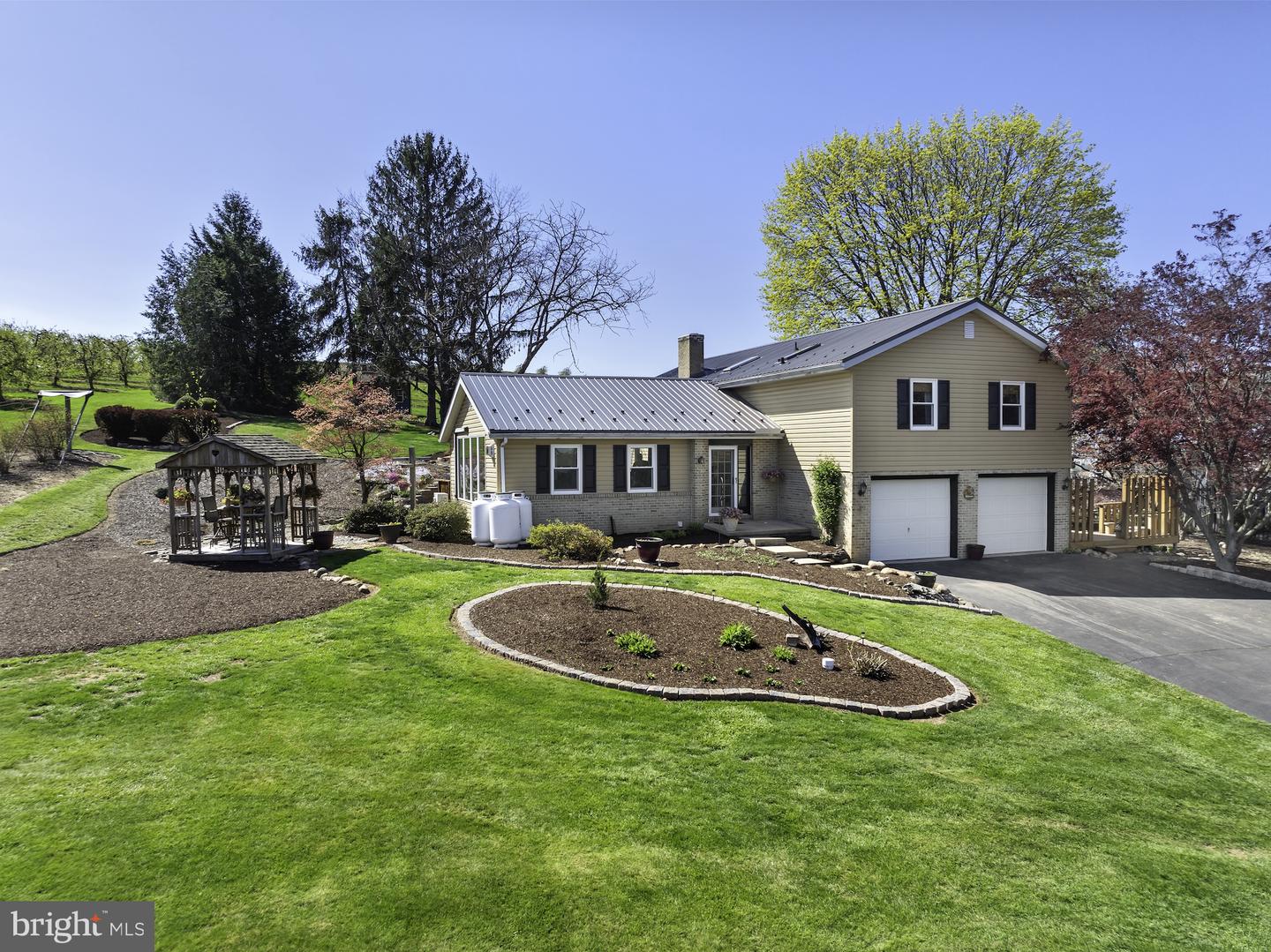 Listing image 1