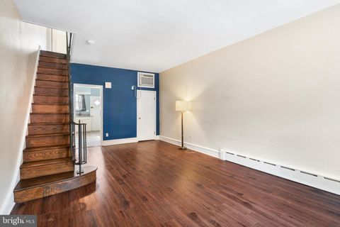 Townhouse in Philadelphia PA 2427 Somerset STREET 1.jpg