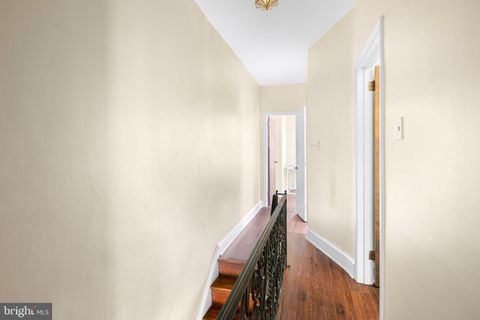 Townhouse in Philadelphia PA 2427 Somerset STREET 14.jpg