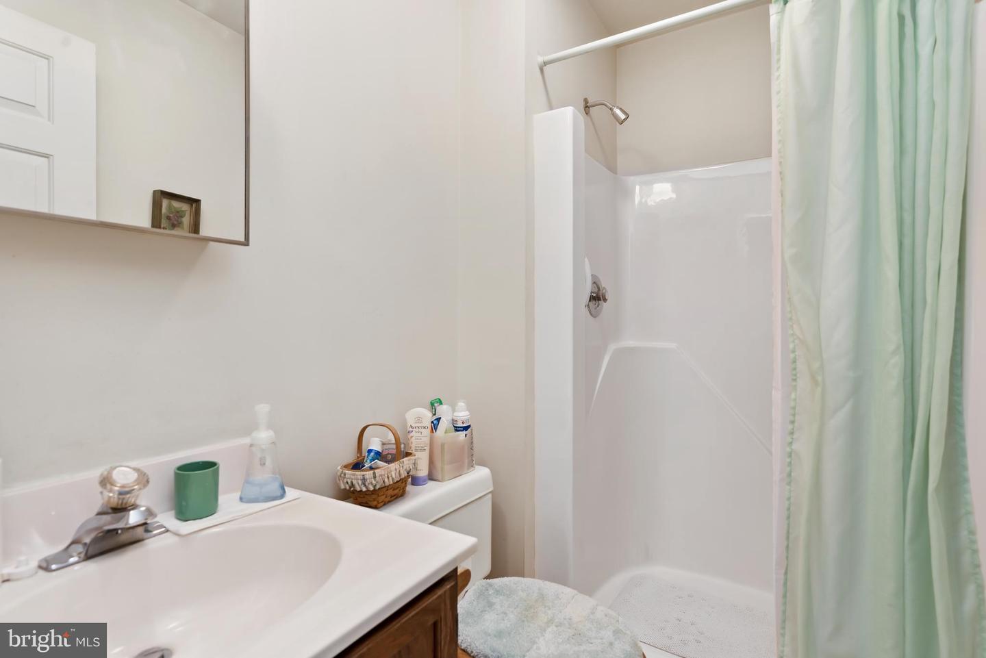 Photo 25 of 29 of 636 Allenview Dr townhome