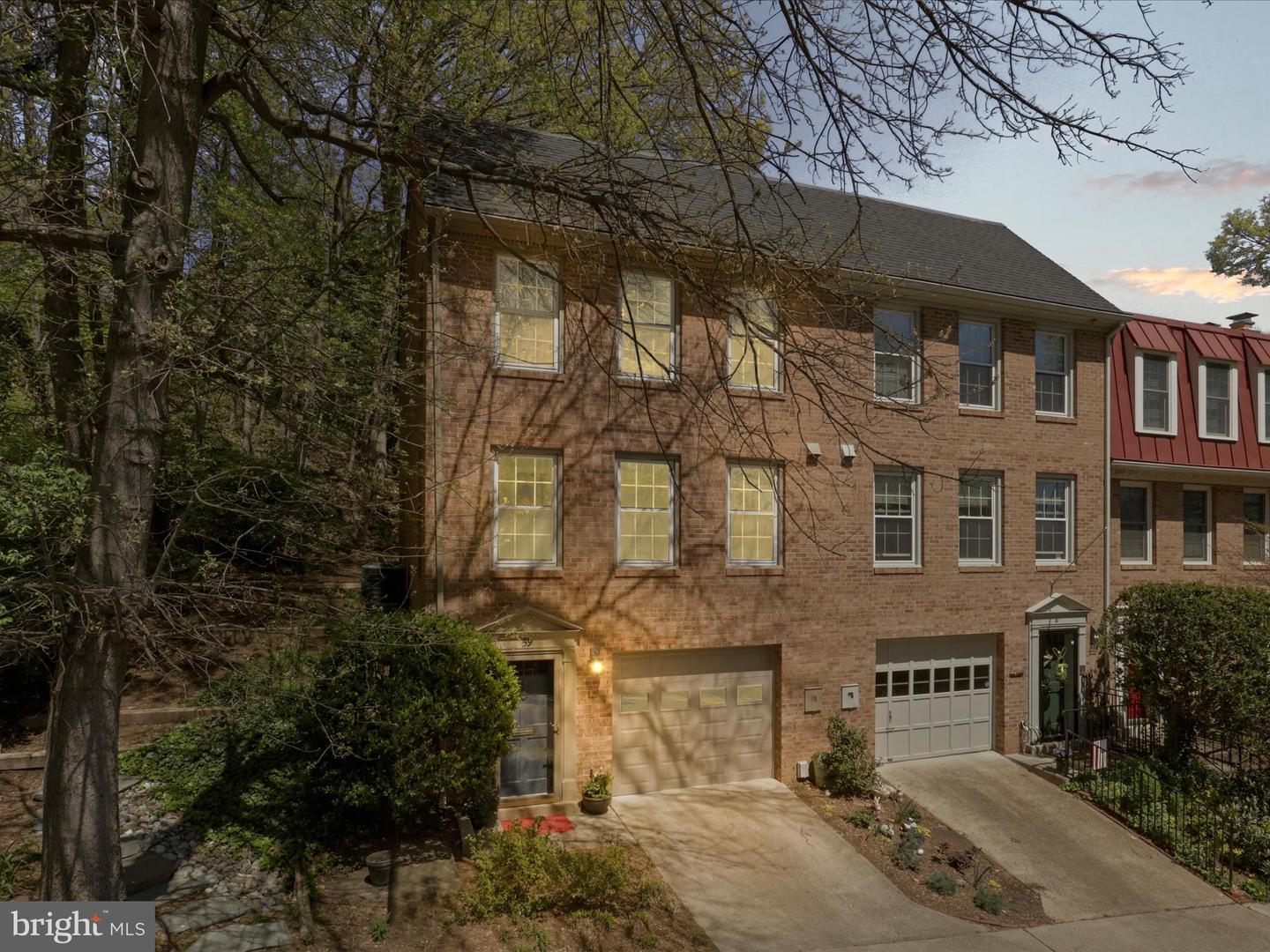 59 W del Ray Ave