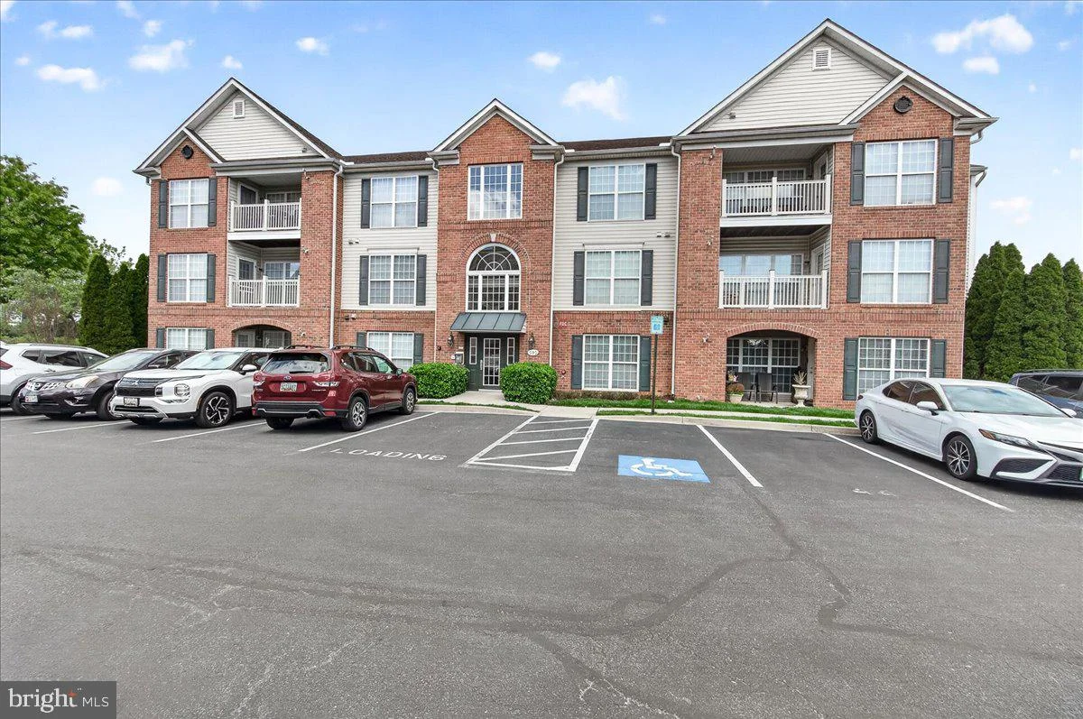 595 Cawley Drive Unit 4 3C