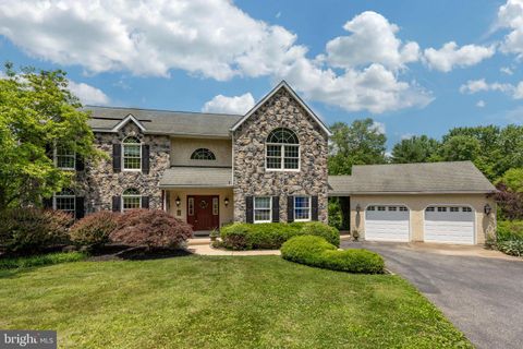 Single Family Residence in Newtown Square PA 3653 Providence ROAD.jpg