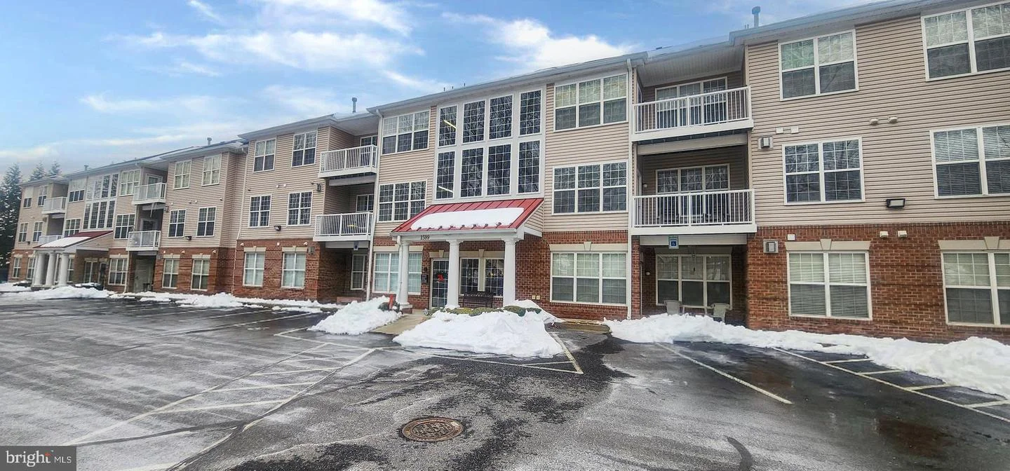 1599 Homeland Drive Unit 3E
