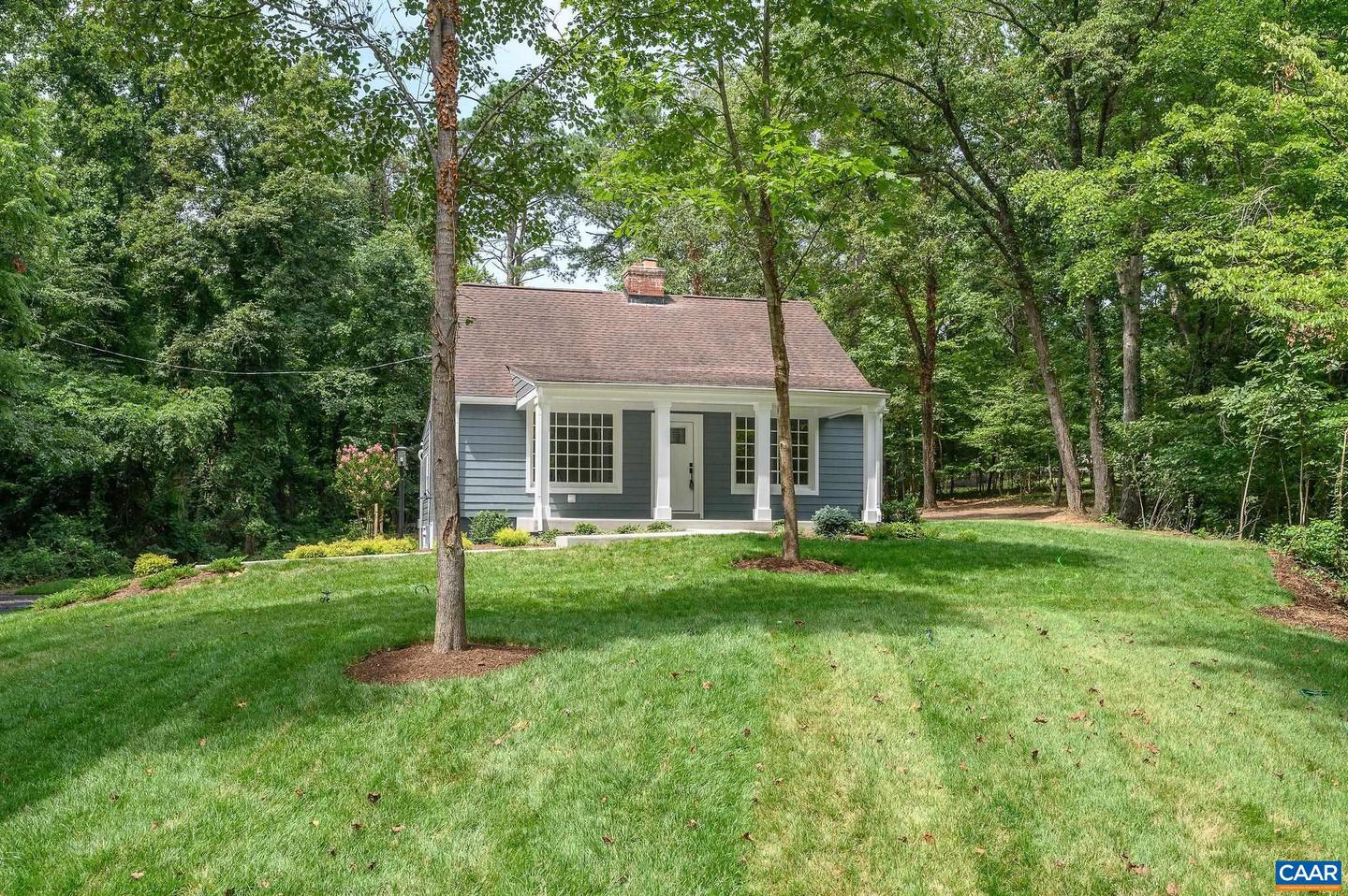 Photo 2 of 56 of 1588 Crozet Ave house