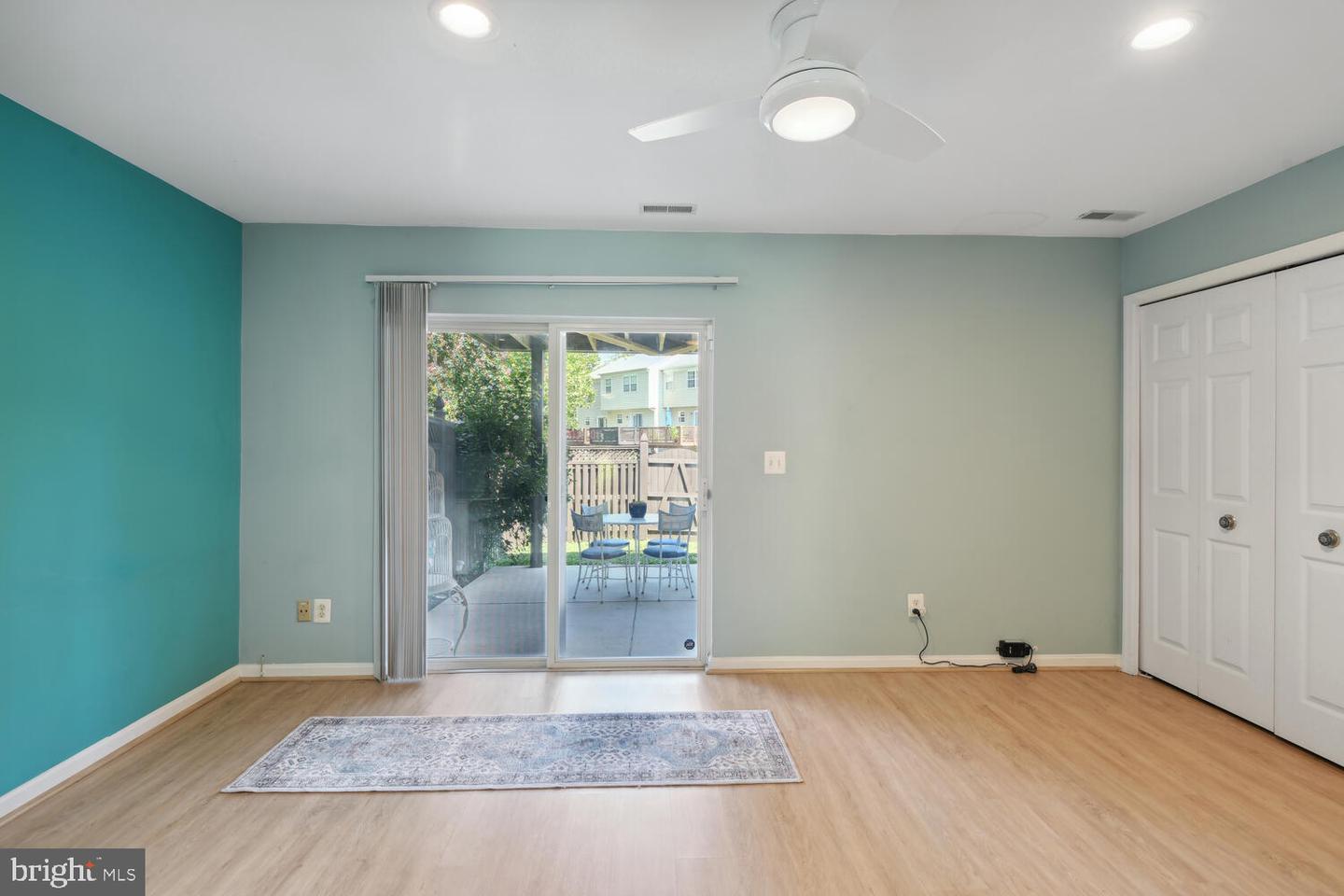 Photo 7 of 31 of 1405 Anna Marie Ct townhome