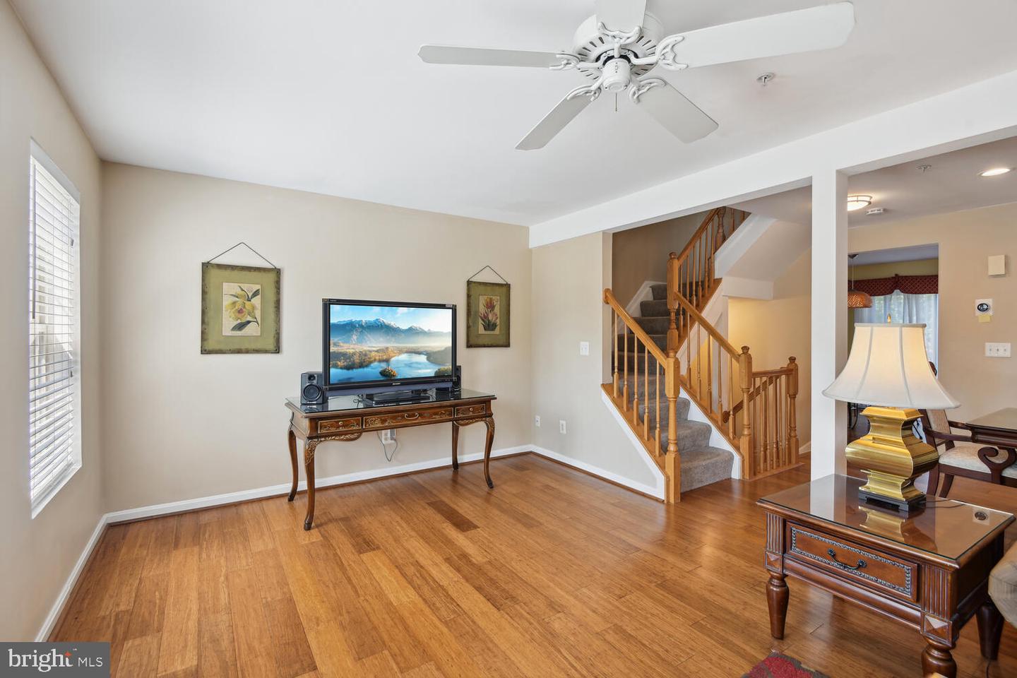 Photo 13 of 31 of 1405 Anna Marie Ct townhome