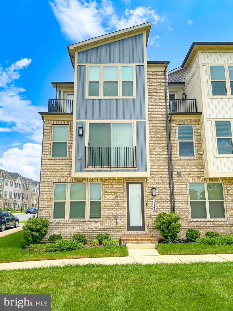 View Laurel, MD 20708 townhome