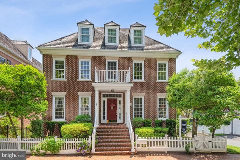 Single Family Residence in Gaithersburg MD 205 Holmard STREET.jpg