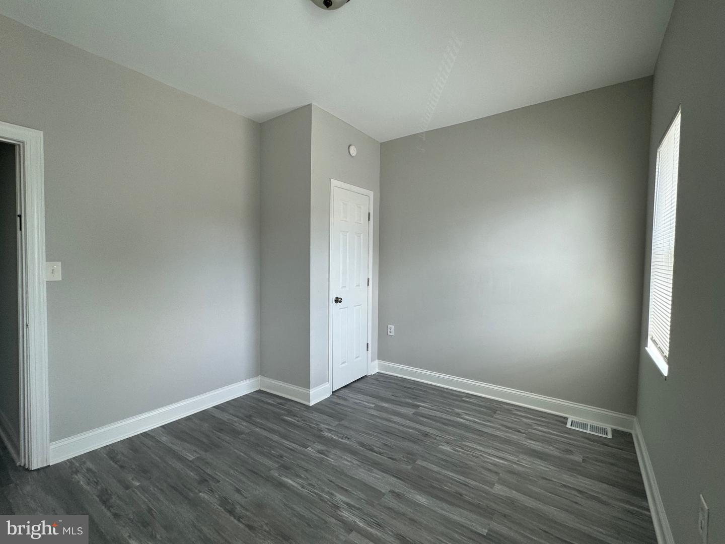 Photo 18 of 21 of 132 Palormo Ave townhome