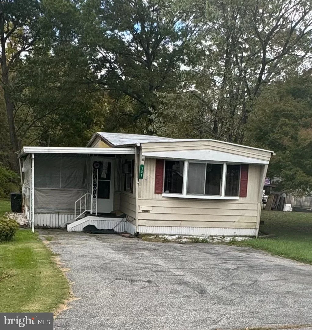 137 E Zimmer Drive, Walnutport, PA, 18088