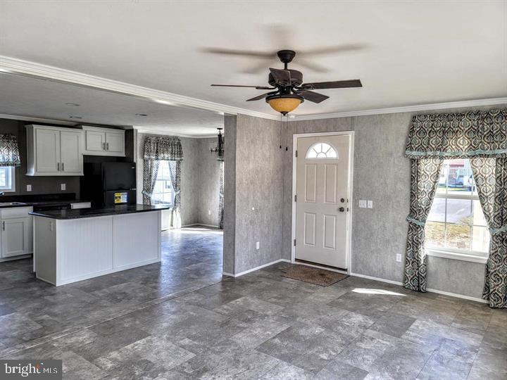 Photo 4 of 22 of 52 Meadowview Dr mobile home