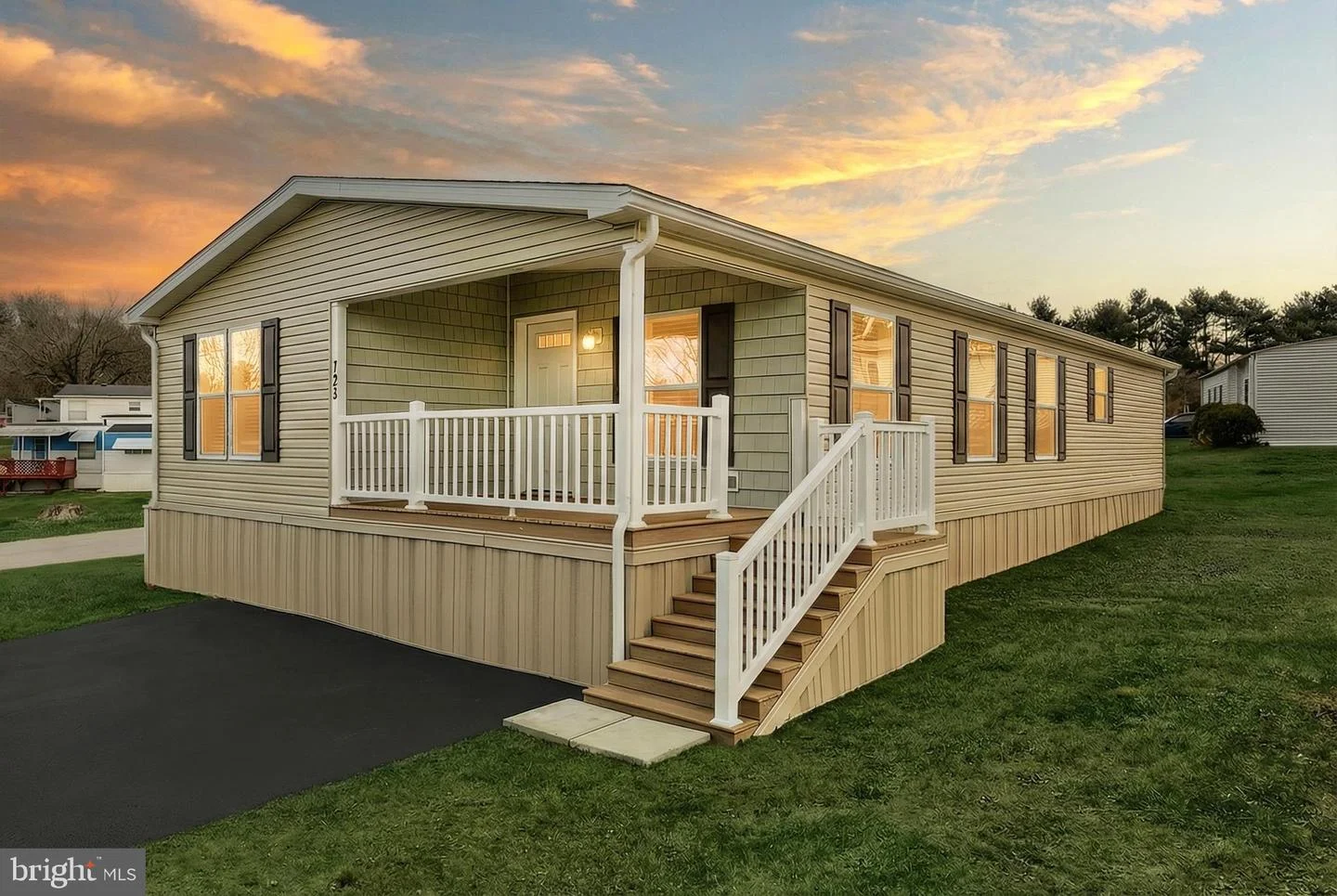 723 Lake Drive, Mount Wolf, PA, 17347