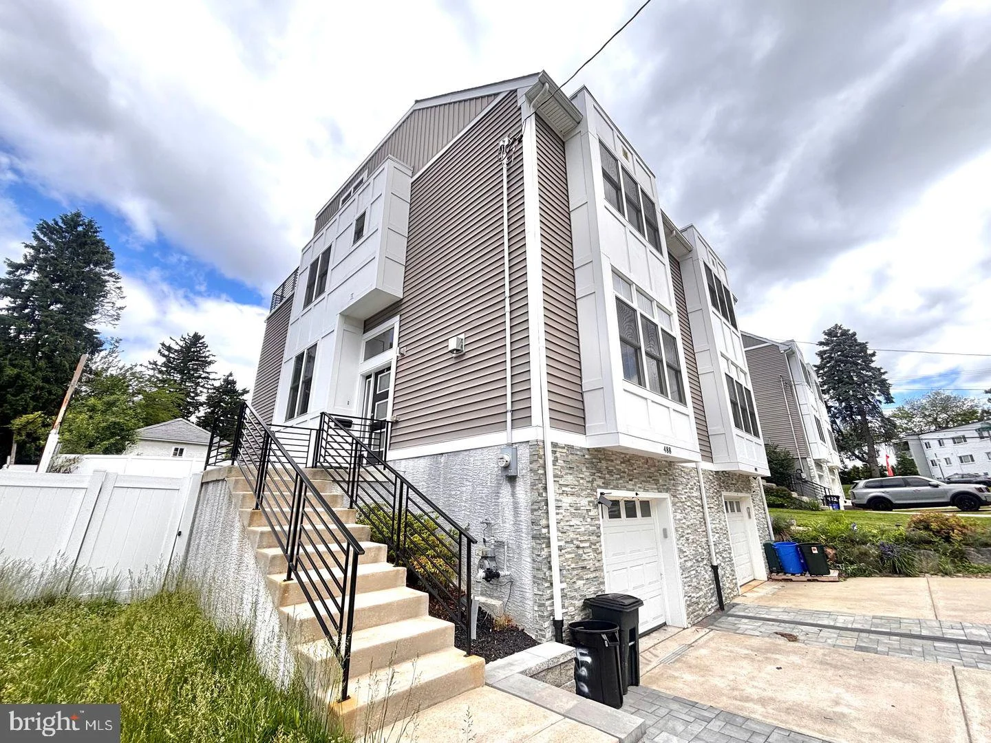 488 Evergreen Avenue