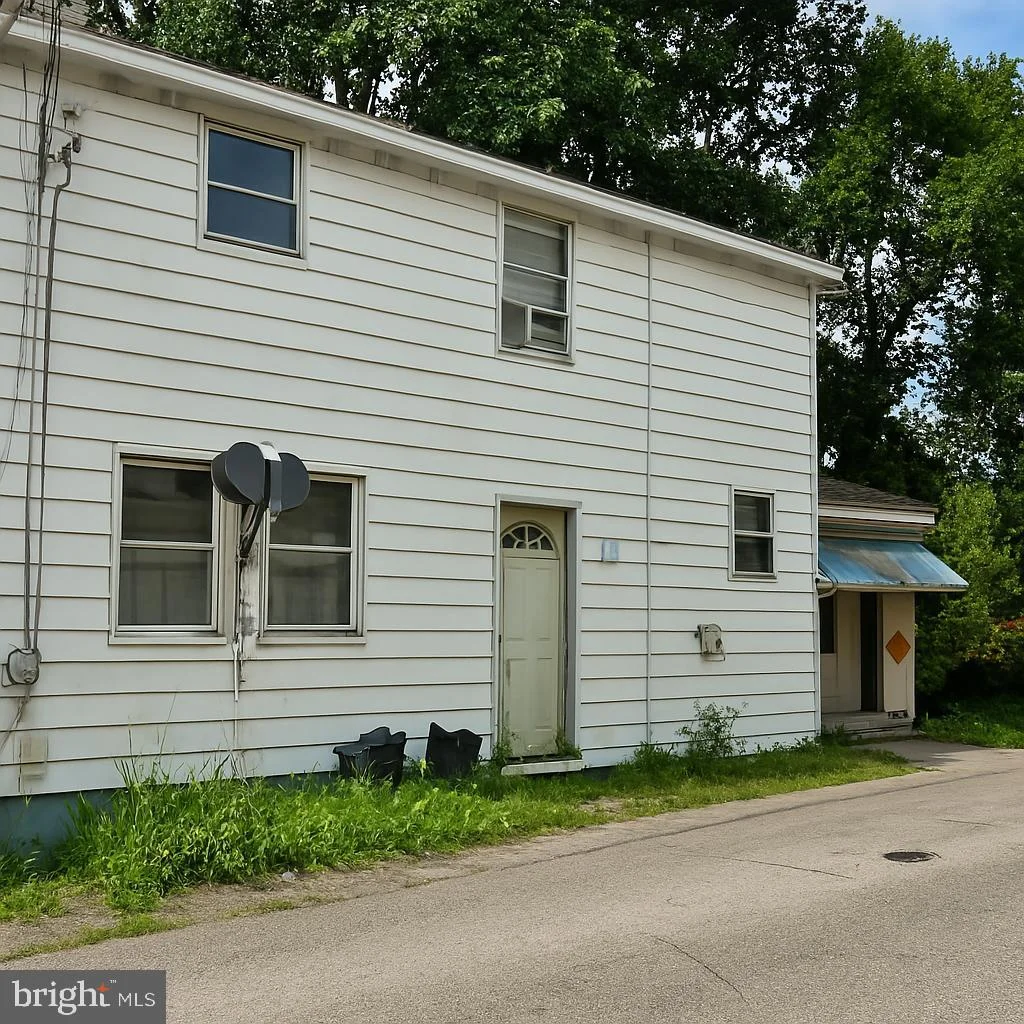 376 Sherman Avenue, Nemacolin, PA, 15351