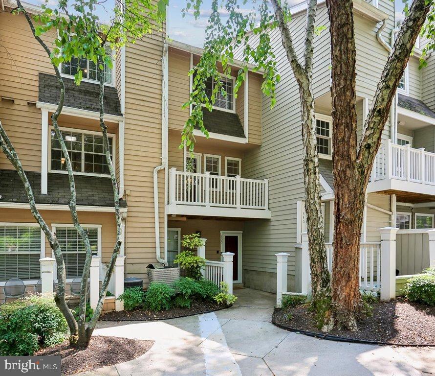 5821 Inman Park Circle Unit 350, Rockville, MD, 20852